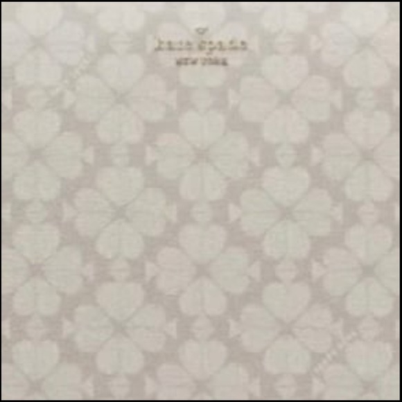 NWT 🤍 Kate Spade Beige & Cream Flower Universal Laptop Sleeve - Picture 2 of 6